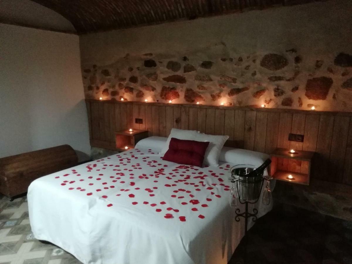 La Casina De Carmina Daire Arroyomolinos de Montánchez Dış mekan fotoğraf